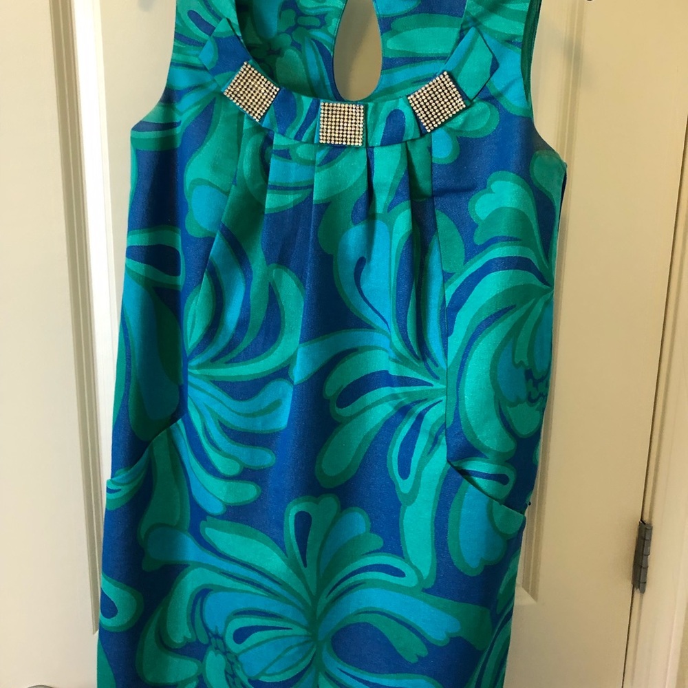 Lilly Pulitzer Cocktail Shift Dress with jeweled collar, size 6